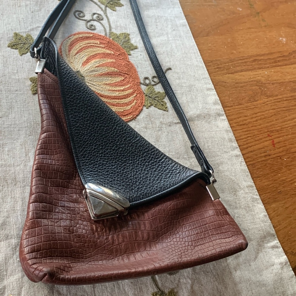 Tom Thomas Original Design Leather Crossbody